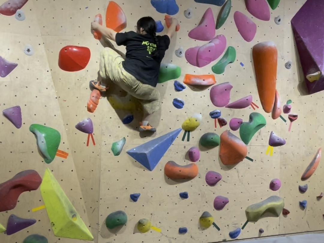 Climbing a wall (Is it illegal to climb a wall?)